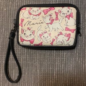 Loungefly Disney The Aristocats Marie Wristlet